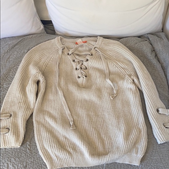 Cream lace up sweater - Picture 1 of 2